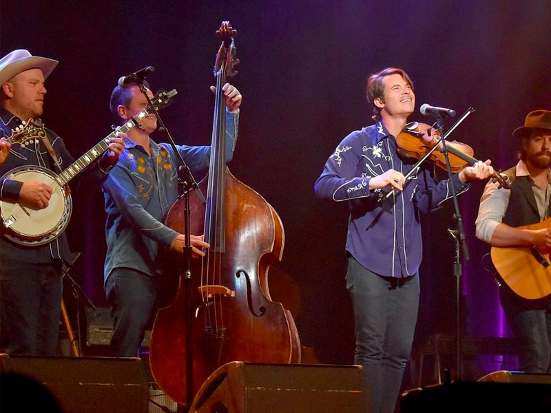Old Crow Medicine Show & Molly Tuttle at Mountain Winery Amphitheater